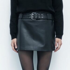 Zara Black Mini Skirt with Belt